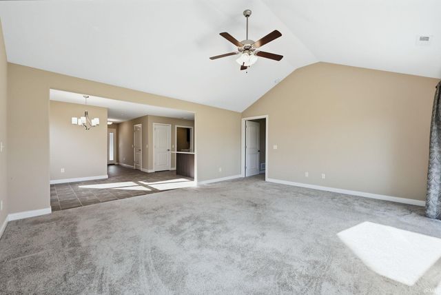 436 Kings Cross Crossing, Huntington, IN 46750