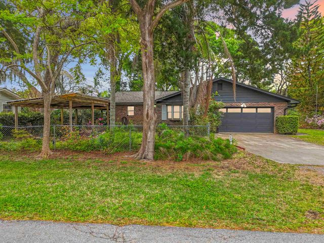 5046 Shore Dr, St Augustine, FL 32086