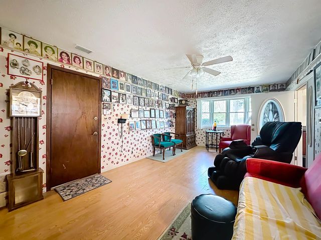 5046 Shore Dr, St Augustine, FL 32086