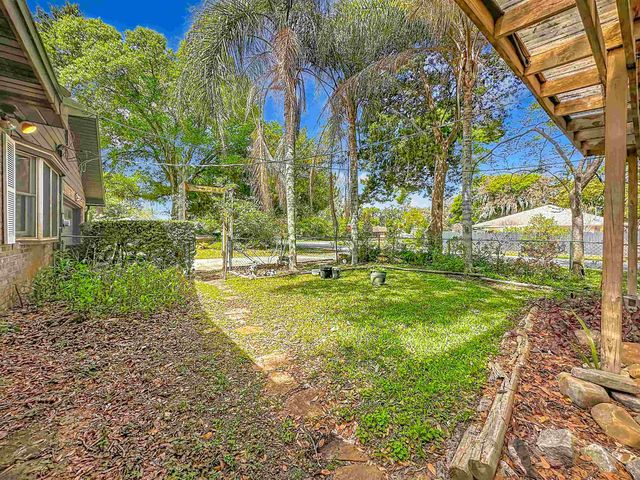 5046 Shore Dr, St Augustine, FL 32086