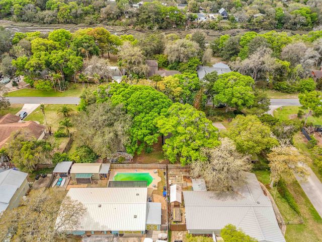 5046 Shore Dr, St Augustine, FL 32086