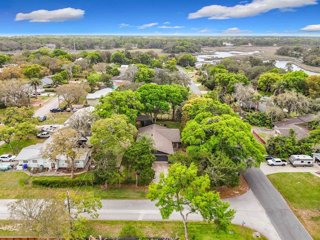 5046 Shore Dr, St Augustine, FL 32086