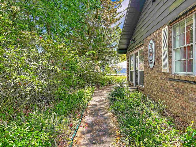 5046 Shore Dr, St Augustine, FL 32086