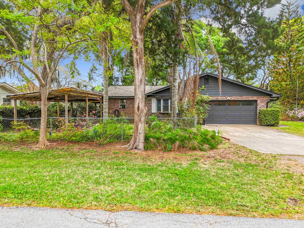 5046 Shore Dr, St Augustine, FL 32086