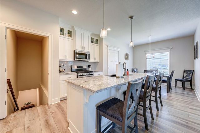 15761 Sheridan Place, Basehor, KS 66007