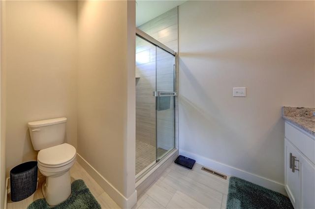 15761 Sheridan Place, Basehor, KS 66007