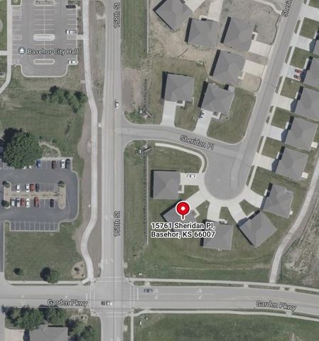15761 Sheridan Place, Basehor, KS 66007