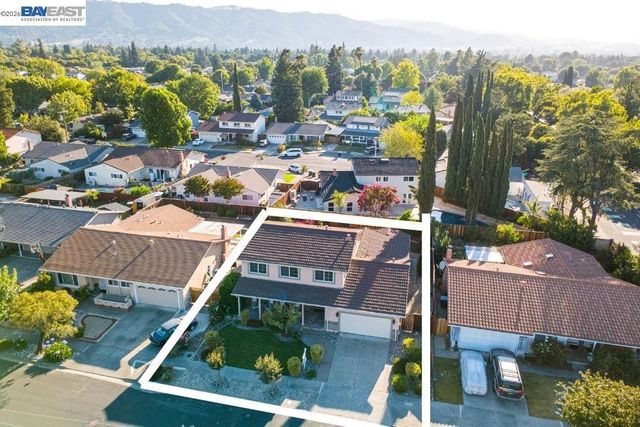 2358 Crestline Rd, Pleasanton, CA 94566