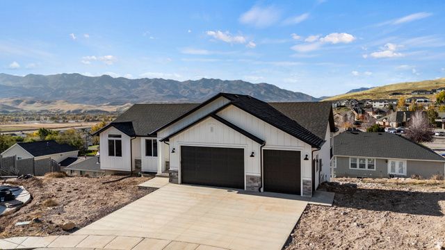 827 E JENNY LN, Morgan, UT 84050