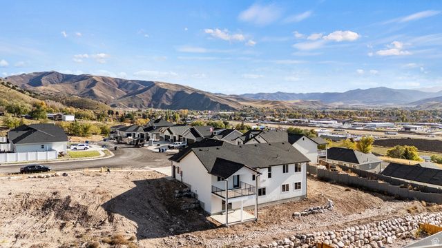 827 E JENNY LN, Morgan, UT 84050