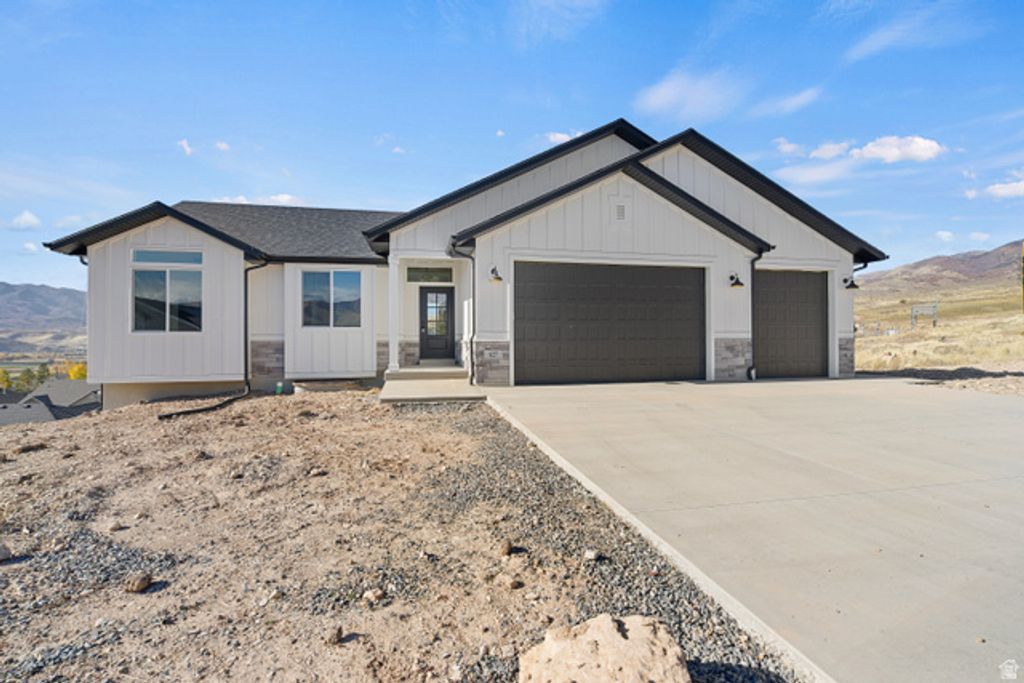 827 E JENNY LN, Morgan, UT 84050
