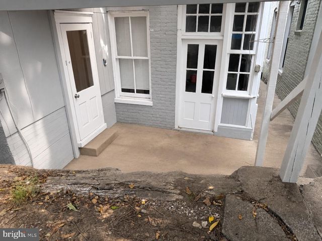 153 SUMMIT AVE, Hagerstown, MD 21740