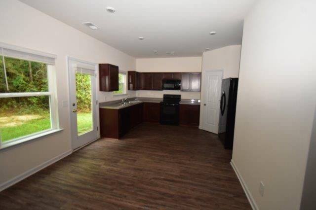 450 S Collington Circle, Dalton, GA 30721