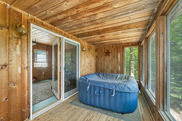 35 Highwoods Trail, Ashland, NH 03217