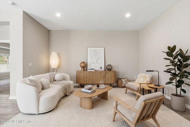 65784 EDGEWATER Drive, Yulee, FL 32097