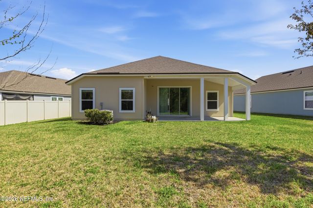 65784 EDGEWATER Drive, Yulee, FL 32097