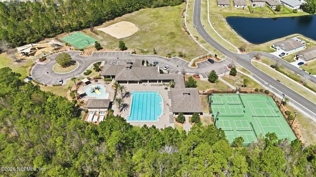 65784 EDGEWATER Drive, Yulee, FL 32097