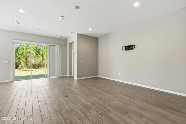 65784 EDGEWATER Drive, Yulee, FL 32097