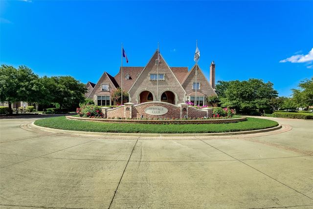 377 Orbit Drive, Lavon, TX 75166