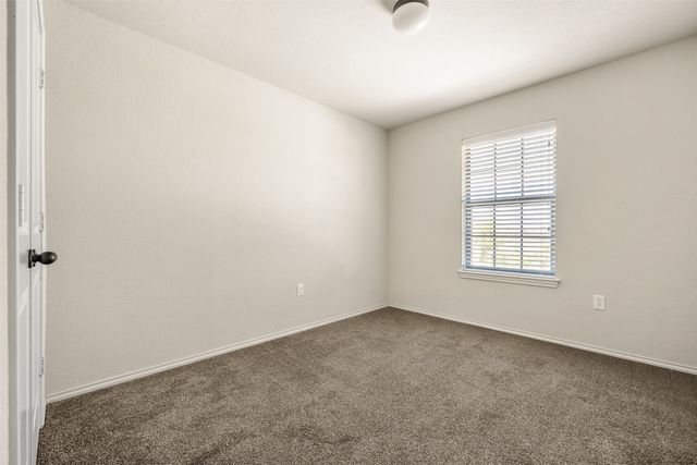 377 Orbit Drive, Lavon, TX 75166