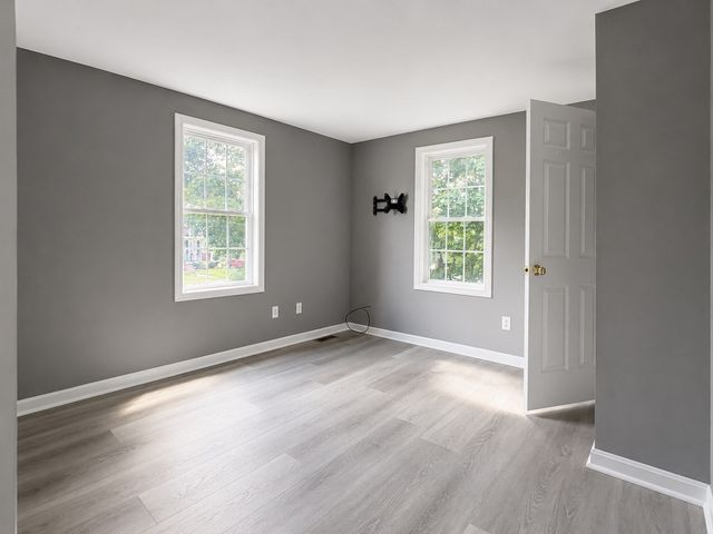 34-36 Hammond St 34, Bridgewater, MA 02324