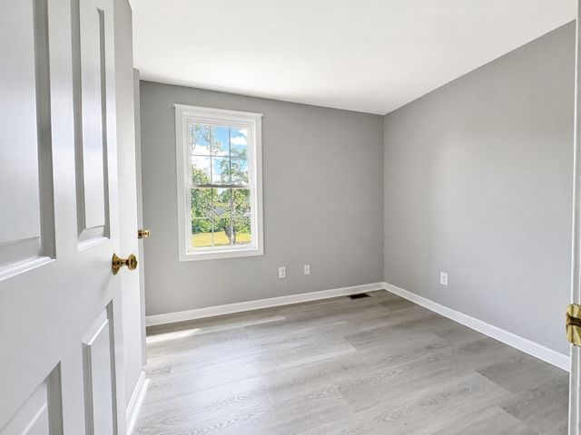 34-36 Hammond St 34, Bridgewater, MA 02324