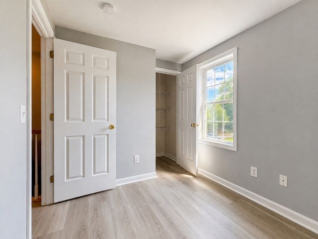 34-36 Hammond St 34, Bridgewater, MA 02324