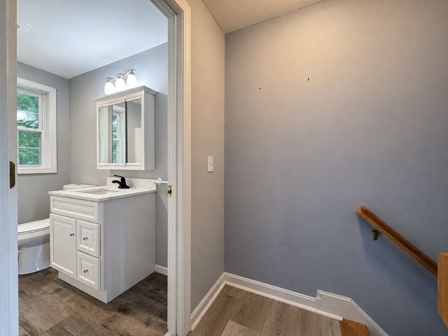 34-36 Hammond St 34, Bridgewater, MA 02324