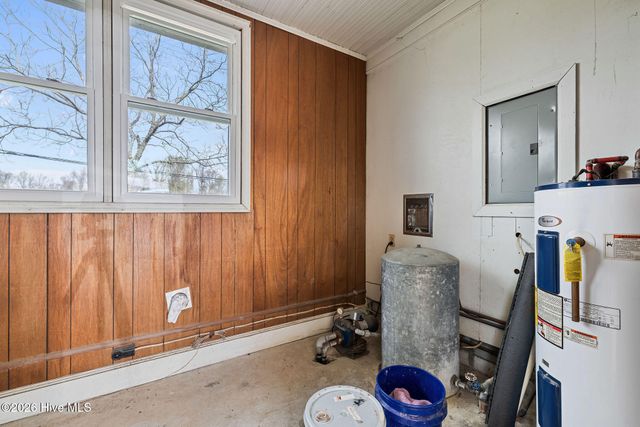 2533 Hwy 11 55, Kinston, NC 28504