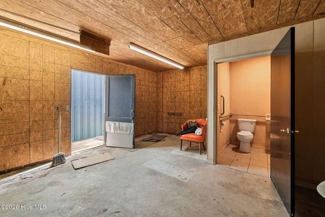 2533 Hwy 11 55, Kinston, NC 28504