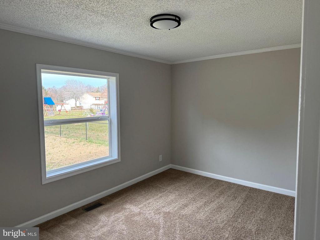 Image 18 of property listing at 21681 SHELBY ST, Great Mills, MD 20634