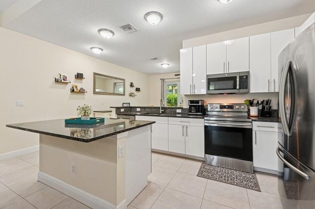 445 Lilac Court, West Palm Beach, FL 33407