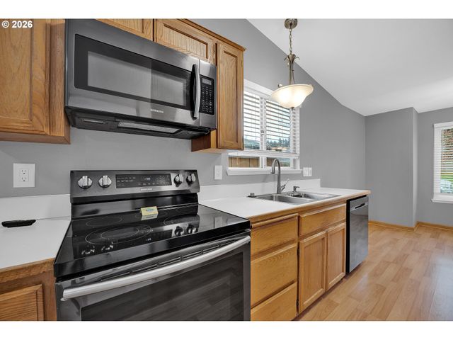 15318 Ne 45TH St, Vancouver, WA 98682