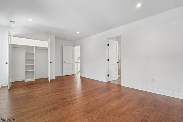4 Plymouth Dr, Livingston Twp., NJ 07039