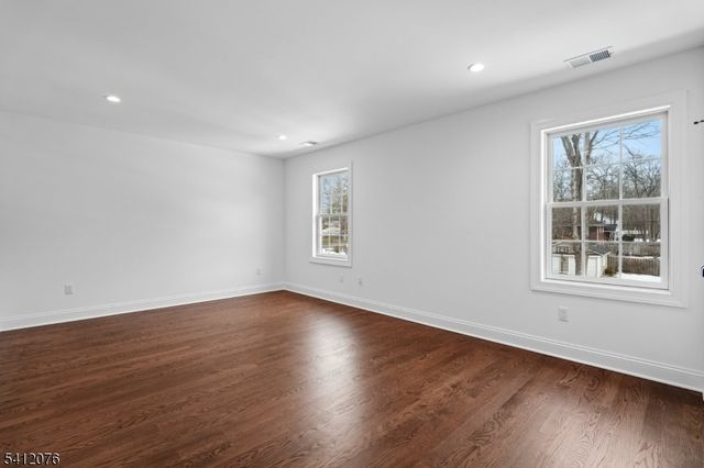4 Plymouth Dr, Livingston Twp., NJ 07039