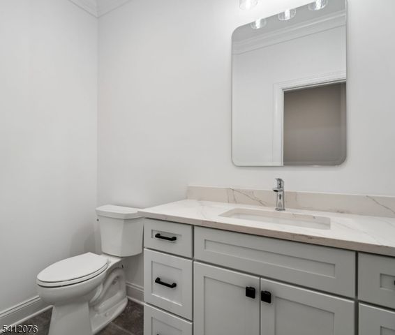 4 Plymouth Dr, Livingston Twp., NJ 07039