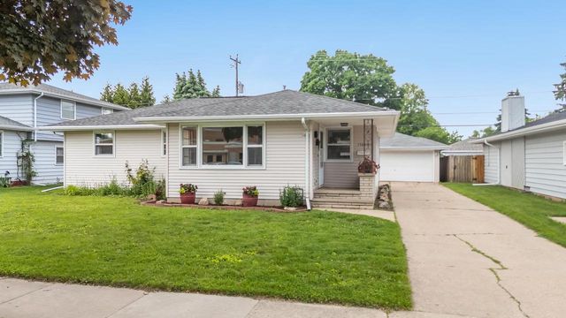 1500 E LINDBERGH STREET, Appleton, WI 54911