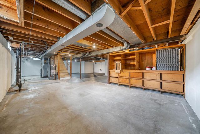 1500 E LINDBERGH STREET, Appleton, WI 54911