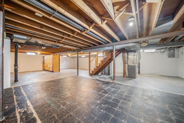 1500 E LINDBERGH STREET, Appleton, WI 54911