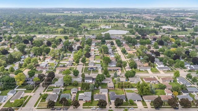 1500 E LINDBERGH STREET, Appleton, WI 54911
