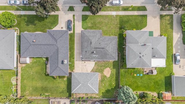 1500 E LINDBERGH STREET, Appleton, WI 54911