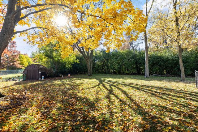 15340 Maple Drive, Oak Forest, IL 60452