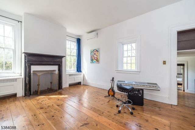 157 Route519, Pohatcong Twp., NJ 08865