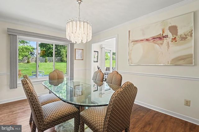 944 HEDGEROW CT, Blue Bell, PA 19422