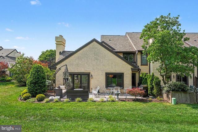 944 HEDGEROW CT, Blue Bell, PA 19422