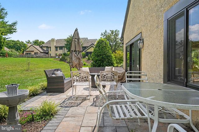 944 HEDGEROW CT, Blue Bell, PA 19422