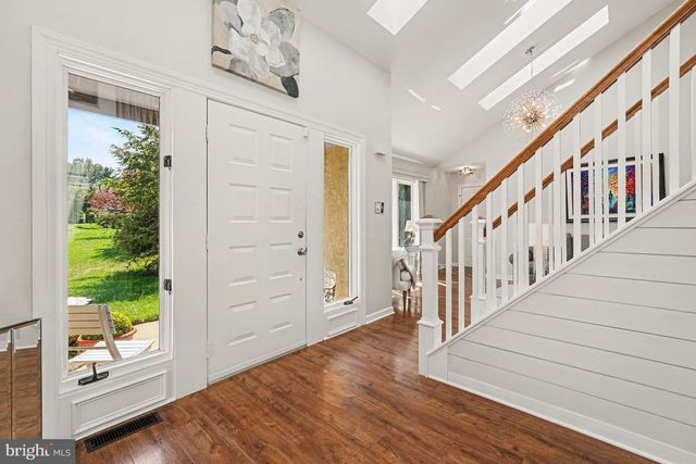 944 HEDGEROW CT, Blue Bell, PA 19422