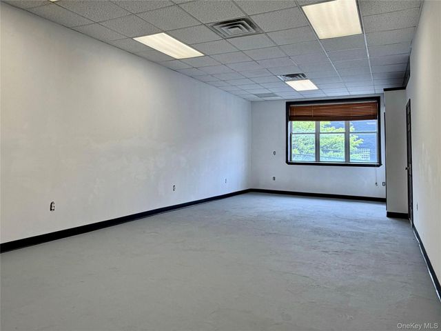 18-17 42 Street 2, Astoria, NY 11105