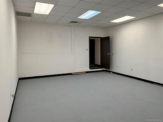 18-17 42 Street 2, Astoria, NY 11105