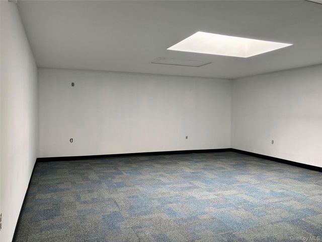 18-17 42 Street 2, Astoria, NY 11105
